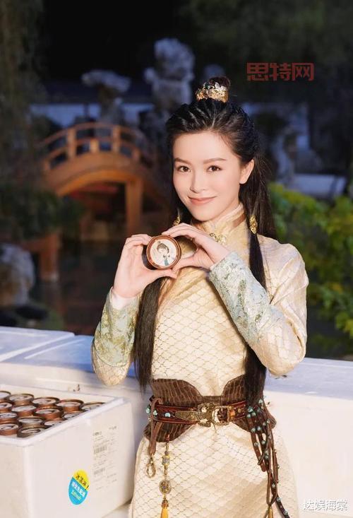腾讯《倚天》网页游戏：情系天下，侠义江湖！