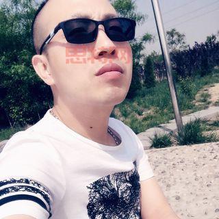 炫舞哥：红尘情歌与知心爱人的魅力