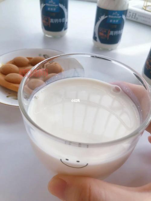 牛奶为什么补钙效果好？深入解析牛奶的高钙吸收力