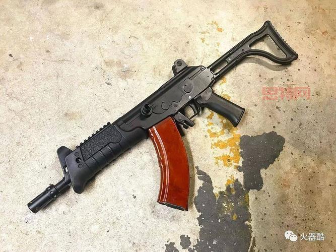 AKS-74U：短枪管突击步枪的经典之作，性能可靠