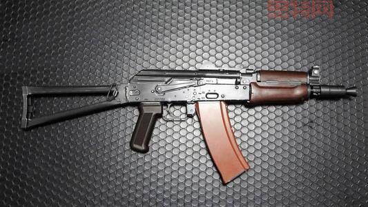 AKS-74U：短枪管突击步枪的经典之作，性能可靠