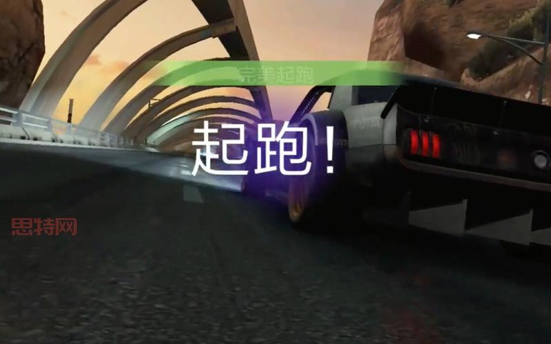 极品飞车最高通缉OL流畅版，让你成为最强赛车手！