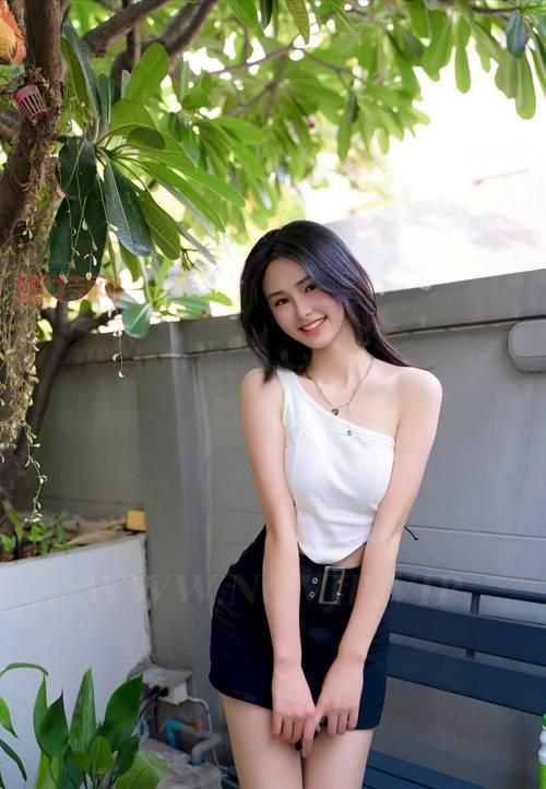 最性感的美：探索性感与魅力并存的女神风采