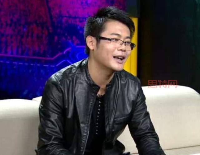 小智与PDD再度交锋，这次直播引爆舆论！
