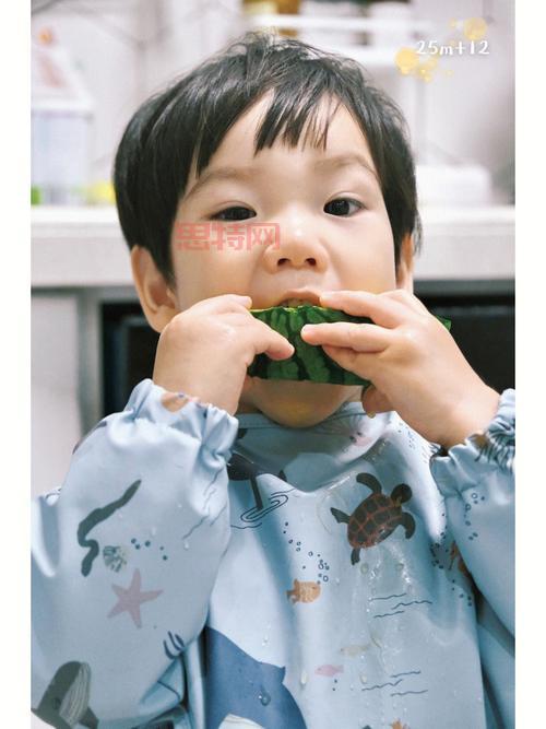 戚蓝尹八卦是真的吗？吃瓜群众来为你分析！